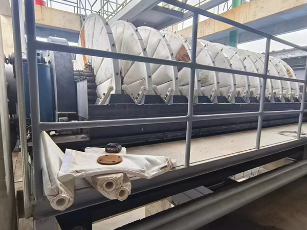 Vakuum disk filter Vakuum disk filter