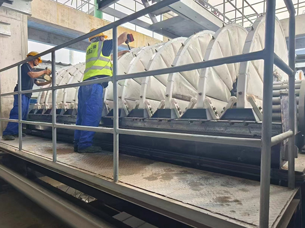 Vakuum disk filter Vakuum disk filter