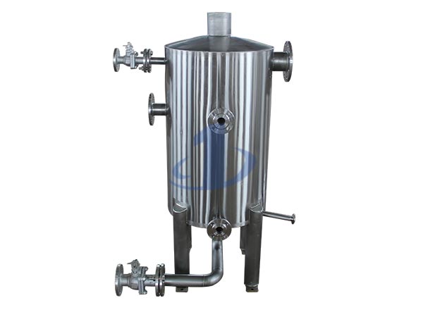 Kjølevannsbeholder for vakuumtrommelfilter
